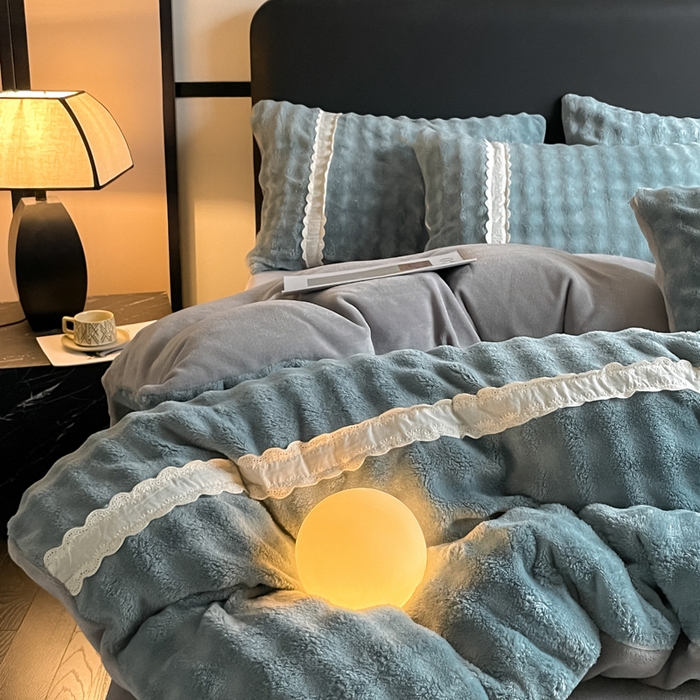 91家纺网 家纺一手货源 找家纺 云玲时尚 2025新款高克重泡泡牛奶绒单被套-泡芙 泡芙-蓝灰