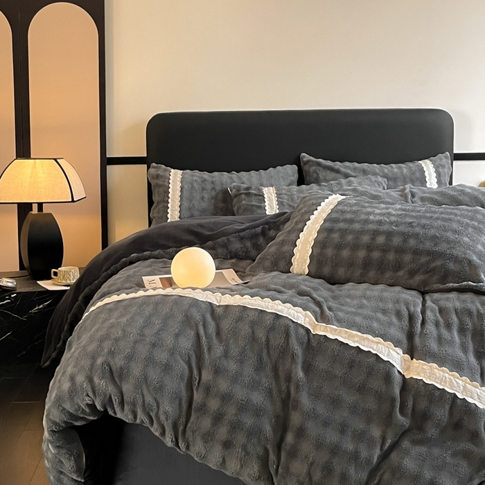 91家纺网 家纺一手货源 找家纺 云玲时尚 2025新款高克重泡泡牛奶绒单被套-泡芙 泡芙-深灰