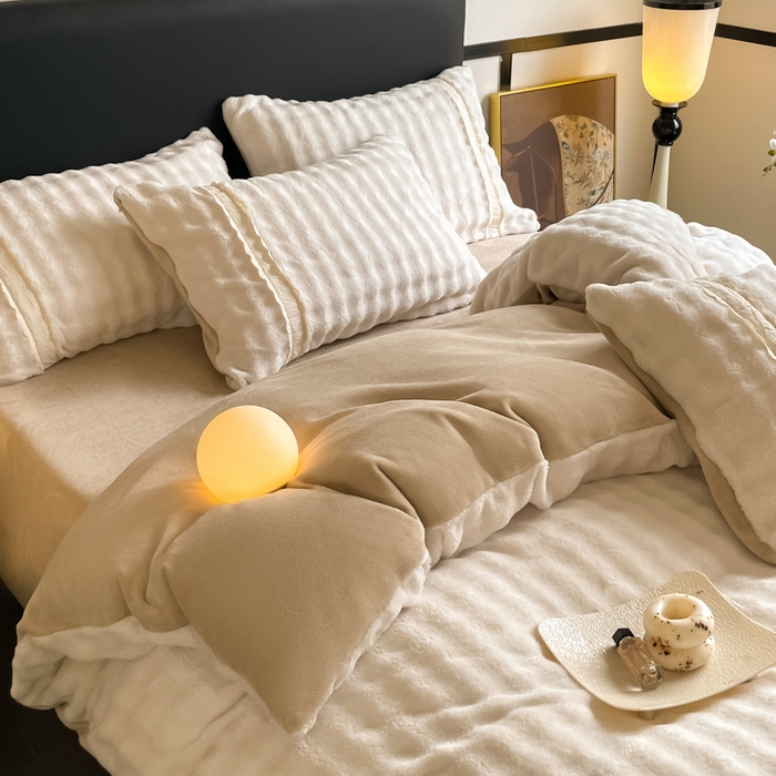 91家纺网 家纺一手货源 找家纺 云玲时尚 2025新款高克重泡泡牛奶绒单被套-泡芙 泡芙-奶咖