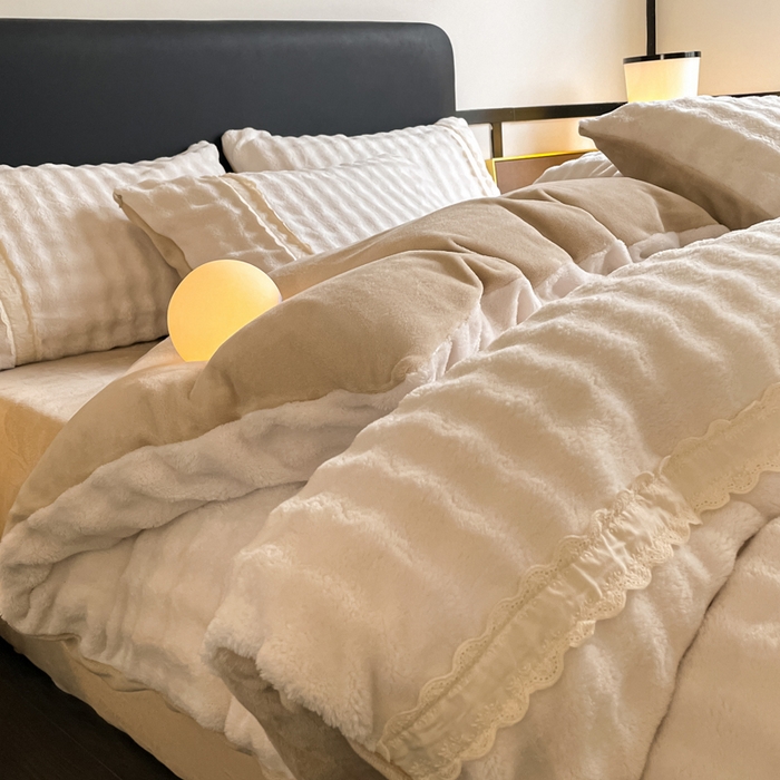 91家纺网 家纺一手货源 找家纺 云玲时尚 2025新款高克重泡泡牛奶绒四件套-泡芙 泡芙-奶咖