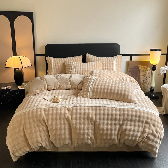 91家纺网 家纺一手货源 找家纺 云玲时尚 2025新款高克重泡泡牛奶绒四件套-泡芙 泡芙-卡其