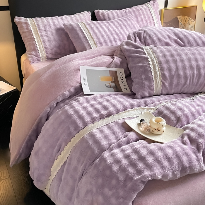 91家纺网 家纺一手货源 找家纺 云玲时尚 2025新款高克重泡泡牛奶绒四件套-泡芙 泡芙-紫色