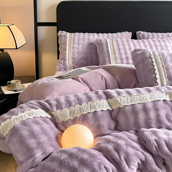 91家纺网 家纺一手货源 找家纺 云玲时尚 2025新款高克重泡泡牛奶绒四件套-泡芙 泡芙-紫色