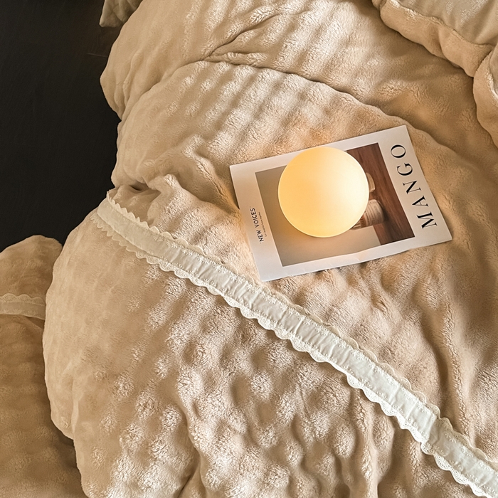 91家纺网 家纺一手货源 找家纺 云玲时尚 2025新款高克重泡泡牛奶绒四件套-泡芙 泡芙-卡其