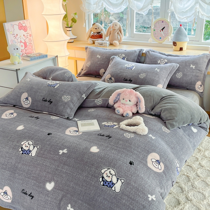 91家纺网 家纺一手货源 找家纺 仟网汇 2025新款双面牛奶绒四件套 阿奇灰