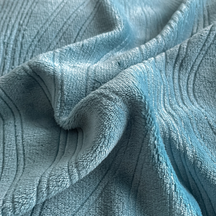 91家纺网 家纺一手货源 找家纺 云玲时尚 2025新款高克重牛奶绒雕花单被套-波浪 波浪蓝灰