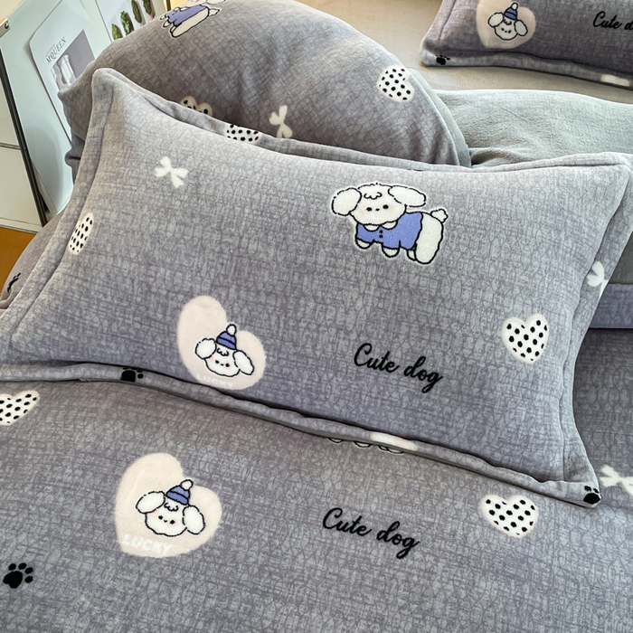 91家纺网 家纺一手货源 找家纺 仟网汇 2025新款双面牛奶绒四件套 阿奇灰