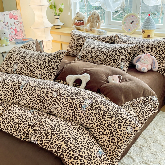 91家纺网 家纺一手货源 找家纺 仟网汇 2025新款双面牛奶绒四件套 豹纹KT- 咖