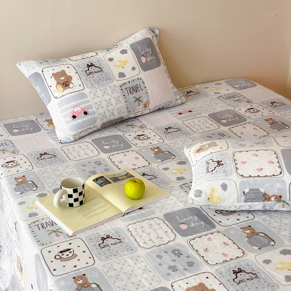 91家纺网 家纺一手货源 找家纺 （总）时光里 2025新款230克全消光印花牛奶绒系列单枕套