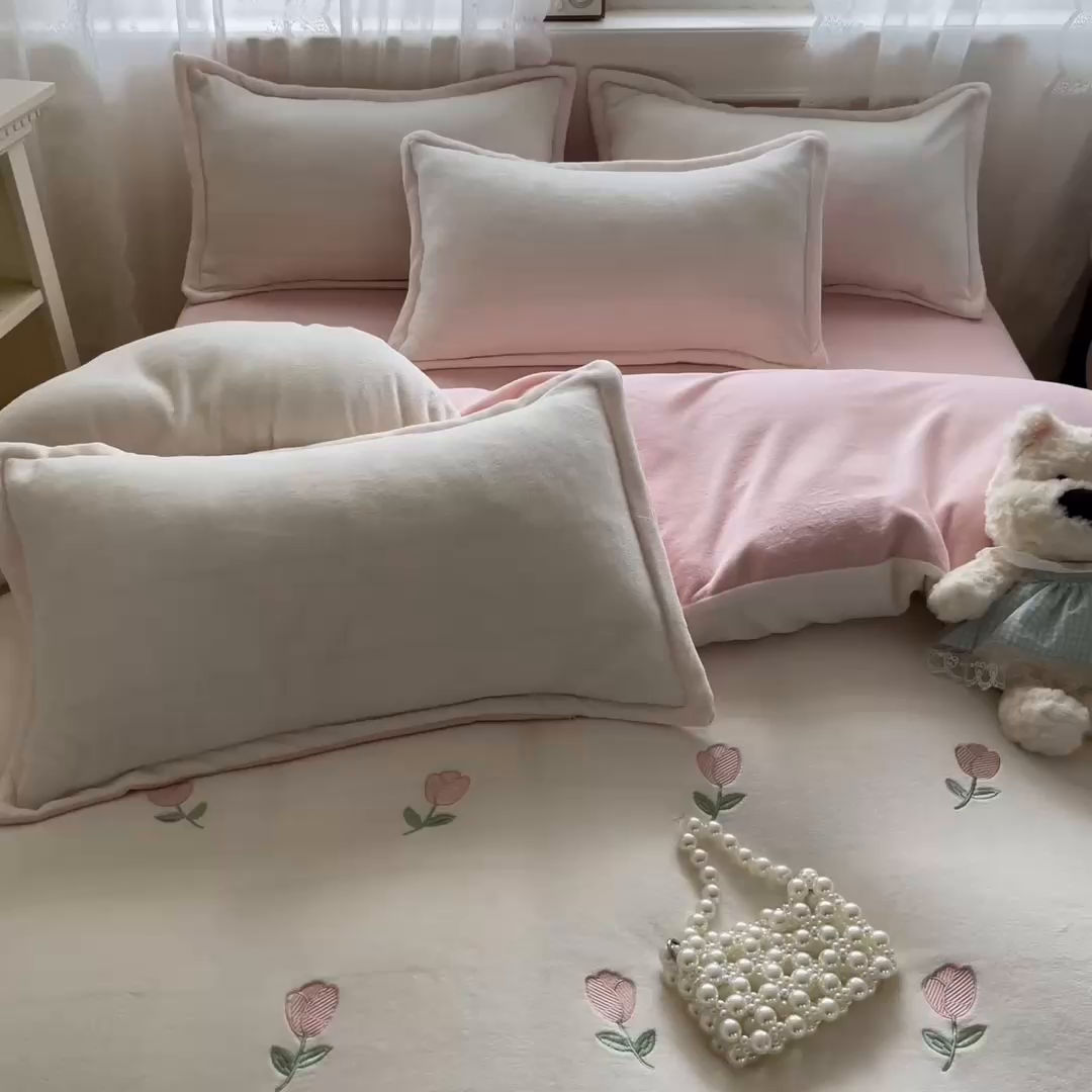 91家纺网 家纺一手货源 找家纺 （总）伊梵居2025新款加厚贴布绣牛奶绒四件套