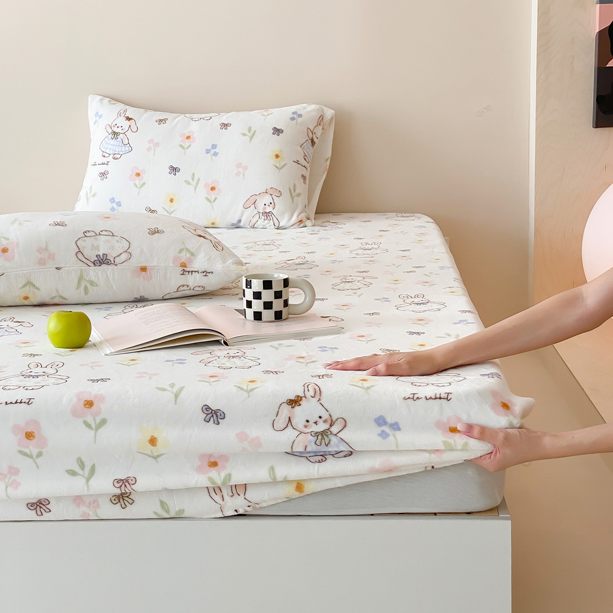 91家纺网 家纺一手货源 找家纺 （总）时光里 2025新款230克全消光印花牛奶绒系列单床笠