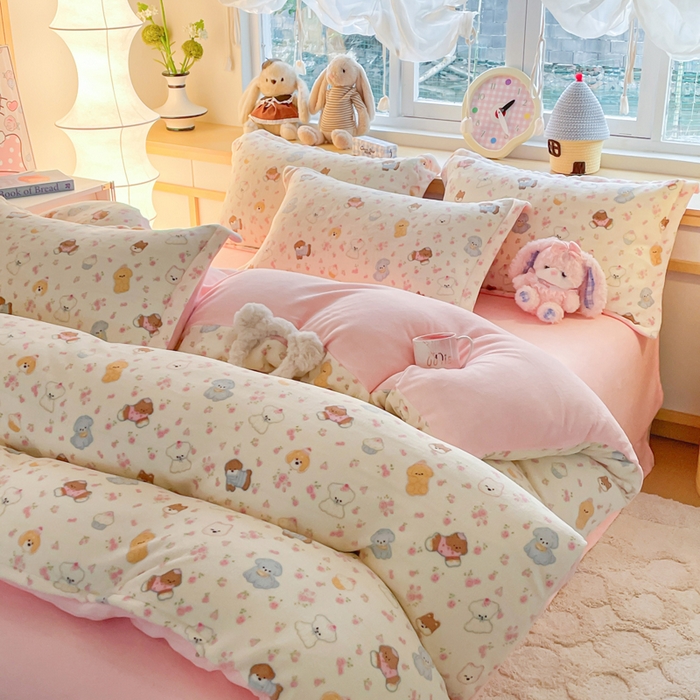 91家纺网 家纺一手货源 找家纺 仟网汇 2025新款双面牛奶绒四件套 小修狗