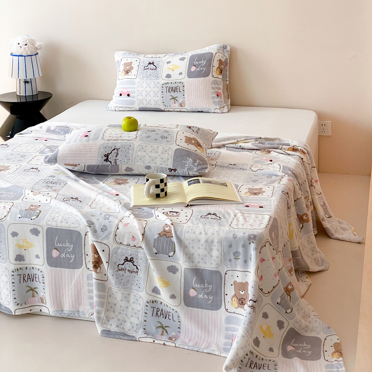 91家纺网 家纺一手货源 找家纺 （总）时光里 2025新款230克全消光印花牛奶绒系列单床单