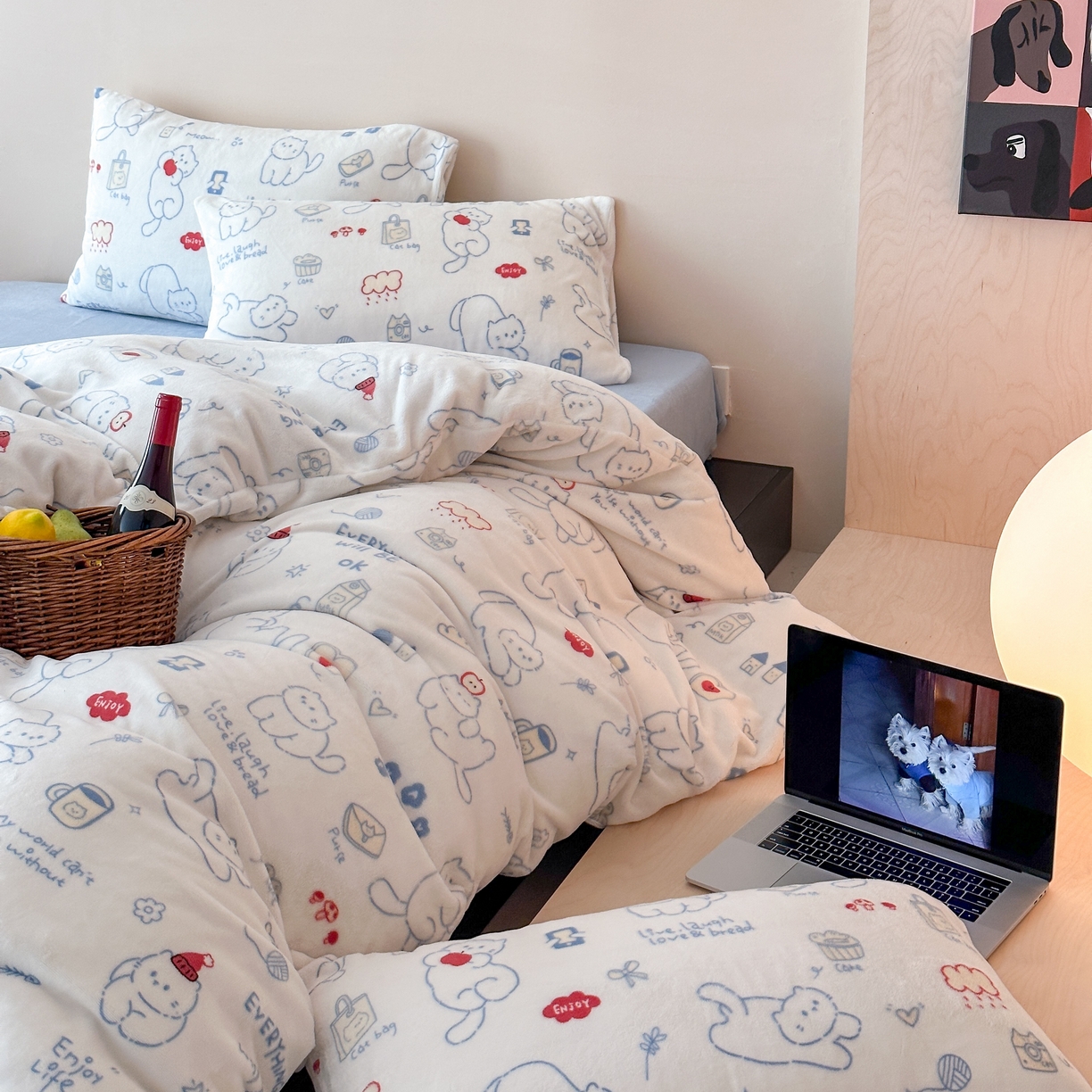 91家纺网 家纺一手货源 找家纺 时光里 2025新款230克全消光印花10色专版花型四件套 猫咪日记