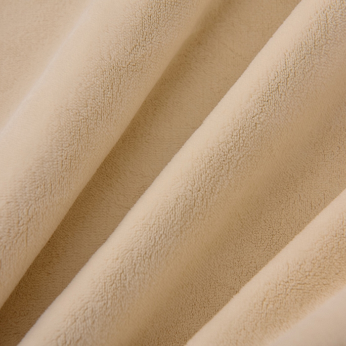 91家纺网 家纺一手货源 找家纺 米奈家居 2025新款A类高克重婴儿绒四件套-吉娜系列 奶昔白+浅灰