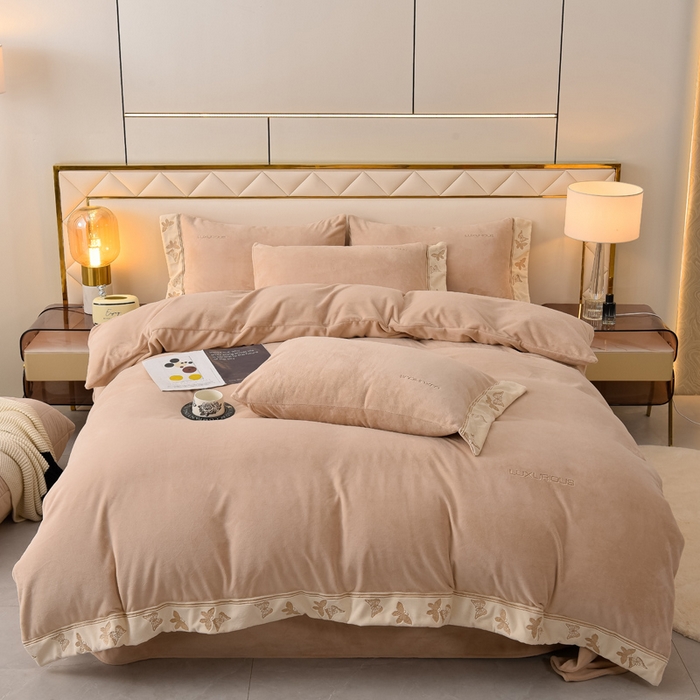 91家纺网 家纺一手货源 找家纺 米奈家居 2025新款A类高克重婴儿绒四件套-吉娜系列 浅杏色