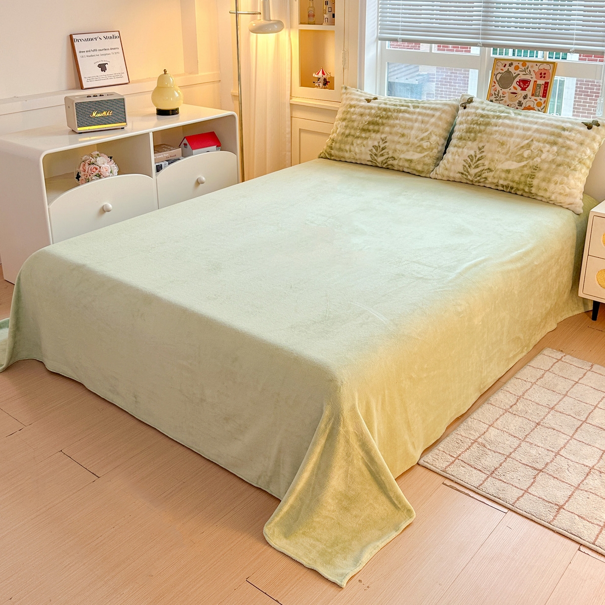 91家纺网 家纺一手货源 找家纺 N先生+V 13814689556 发大图/买家秀 2025新款260克高克重泡泡绒牛奶绒四件套 丛林花语