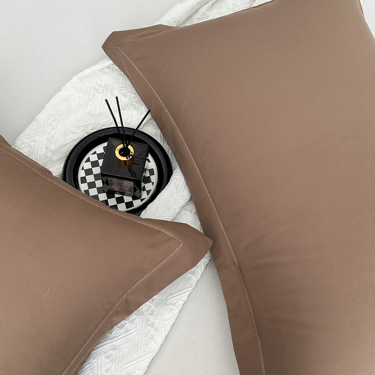 91家纺网 家纺一手货源 找家纺 宝时兰 2025新款加厚100%全棉枕套单品磨毛纯棉单件（带一字绣工艺） 摩卡棕