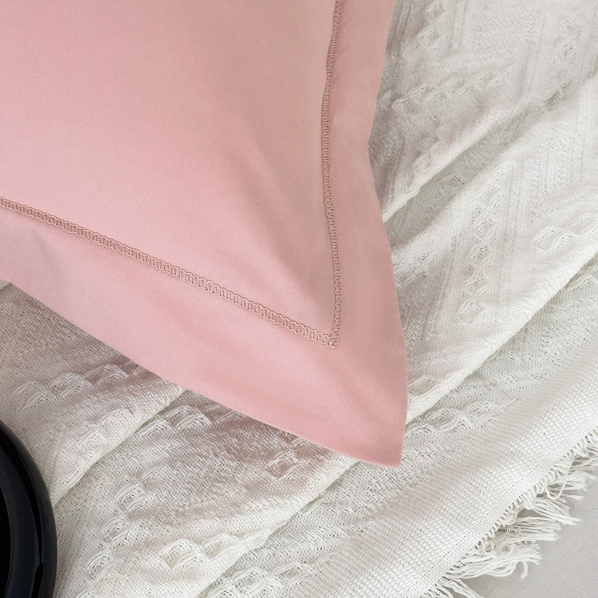 91家纺网 家纺一手货源 找家纺 宝时兰 2025新款加厚100%全棉枕套单品磨毛纯棉单件（带一字绣工艺） 木槿粉