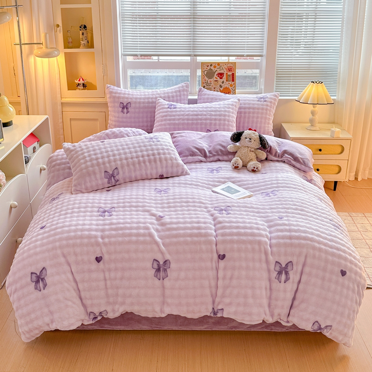 91家纺网 家纺一手货源 找家纺 N先生+V 13814689556 发大图/买家秀 2025新款260克高克重泡泡绒牛奶绒四件套 蝴蝶结紫