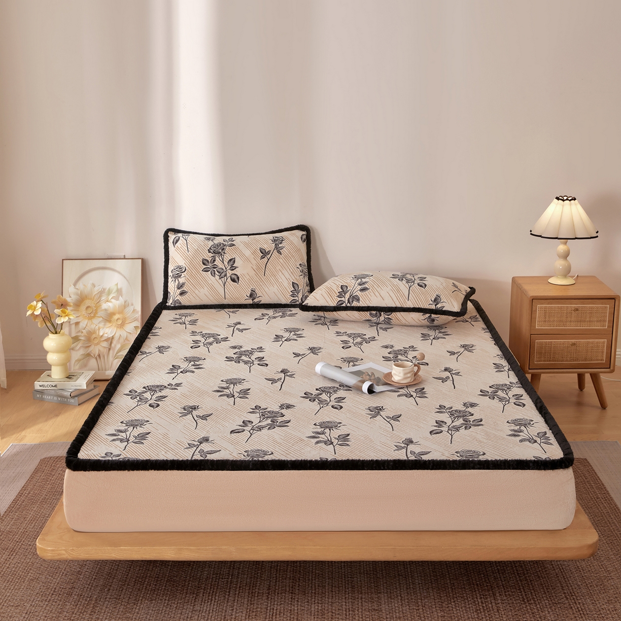 91家纺网 家纺一手货源 找家纺 绒城 2025新款高克重雕花牛奶绒单床笠床笠单件 玫瑰