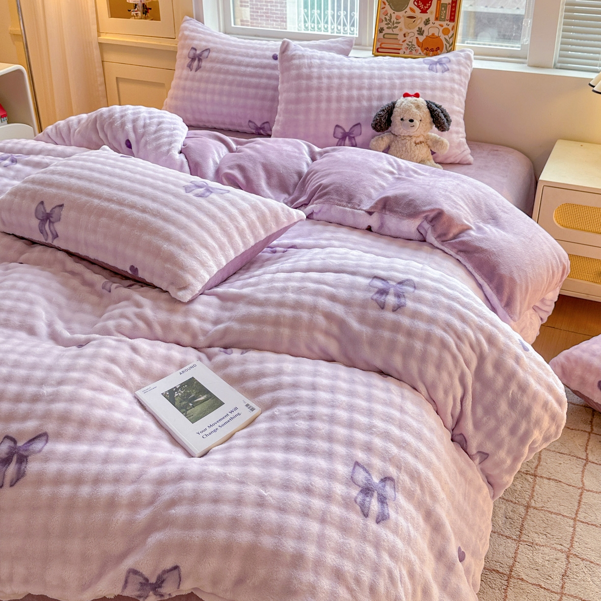 91家纺网 家纺一手货源 找家纺 N先生+V 13814689556 发大图/买家秀 2025新款260克高克重泡泡绒牛奶绒四件套 蝴蝶结紫