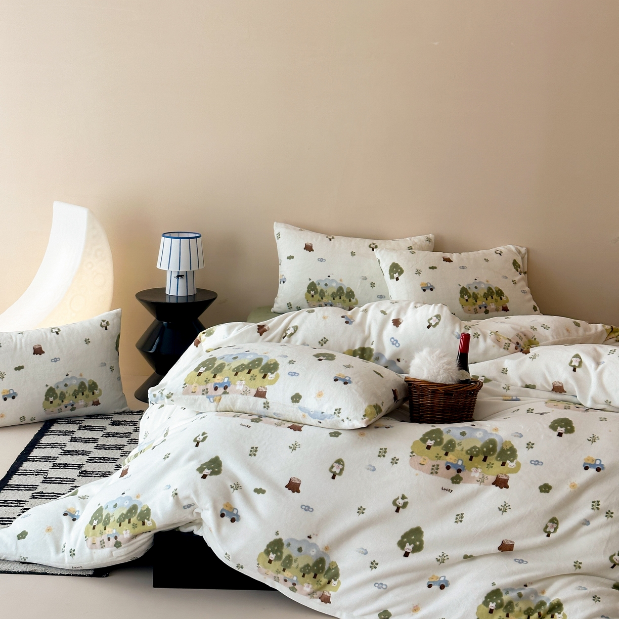 91家纺网 家纺一手货源 找家纺 时光里 2025新款230克全消光印花10色专版花型四件套 森林兔