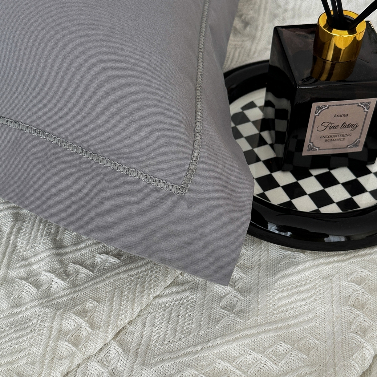 91家纺网 家纺一手货源 找家纺 宝时兰 2025新款加厚100%全棉枕套单品磨毛纯棉单件（带一字绣工艺） 深空灰