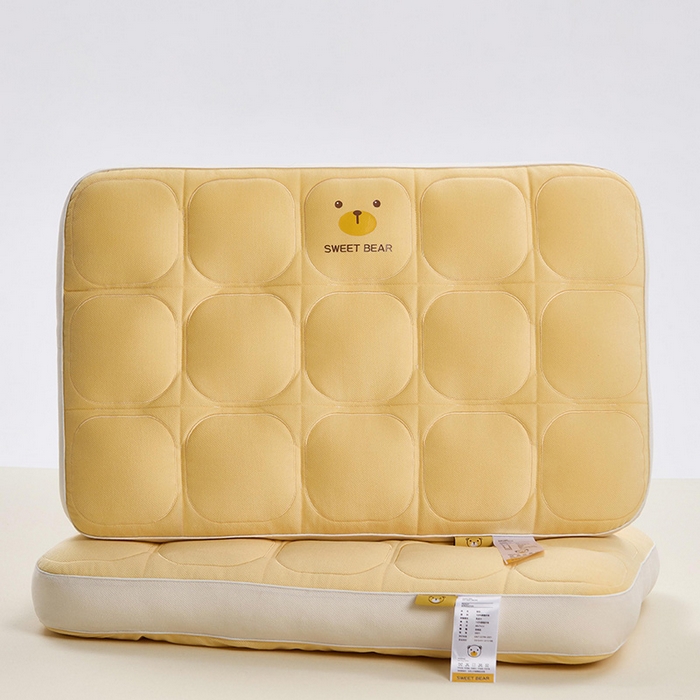 91家纺网 家纺一手货源 找家纺 昕科 2025新款小熊豆乳面包枕-乳胶片定型枕头卡通萌趣成人立体枕芯 豆乳面包枕-黄色/一只装