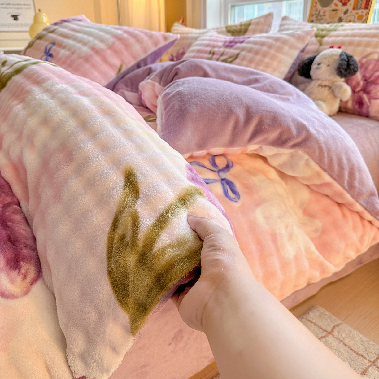 N先生+V 13814689556 发大图/买家秀 2025新款260克高克重泡泡绒牛奶绒四件套 漫漫花香