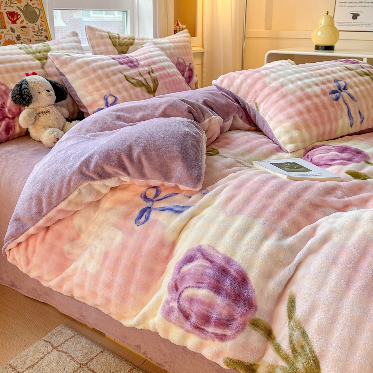 91家纺网 家纺一手货源 找家纺 N先生+V 13814689556 发大图/买家秀 2025新款260克高克重泡泡绒牛奶绒四件套 漫漫花香