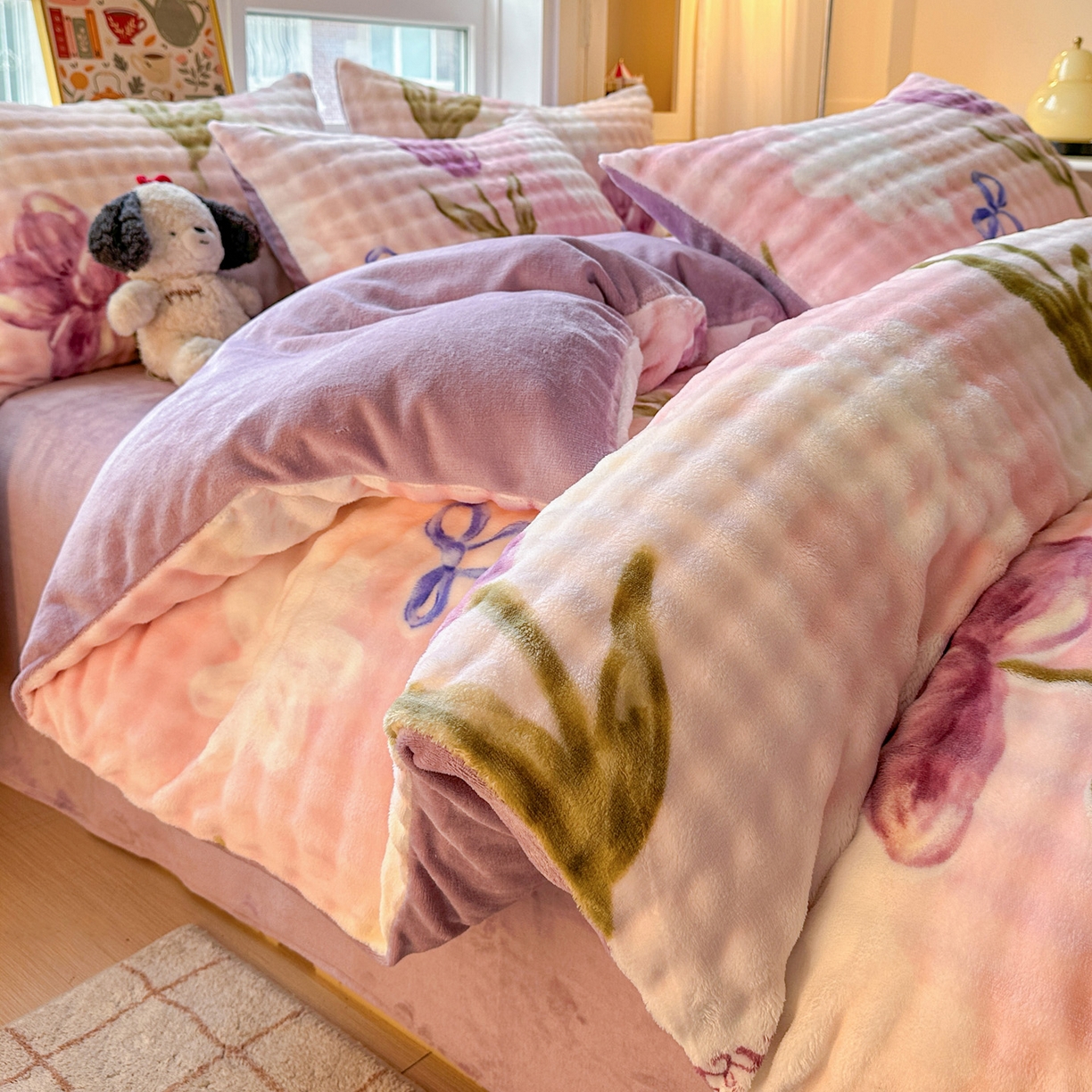 91家纺网 家纺一手货源 找家纺 N先生+V 13814689556 发大图/买家秀 2025新款260克高克重泡泡绒牛奶绒四件套 漫漫花香