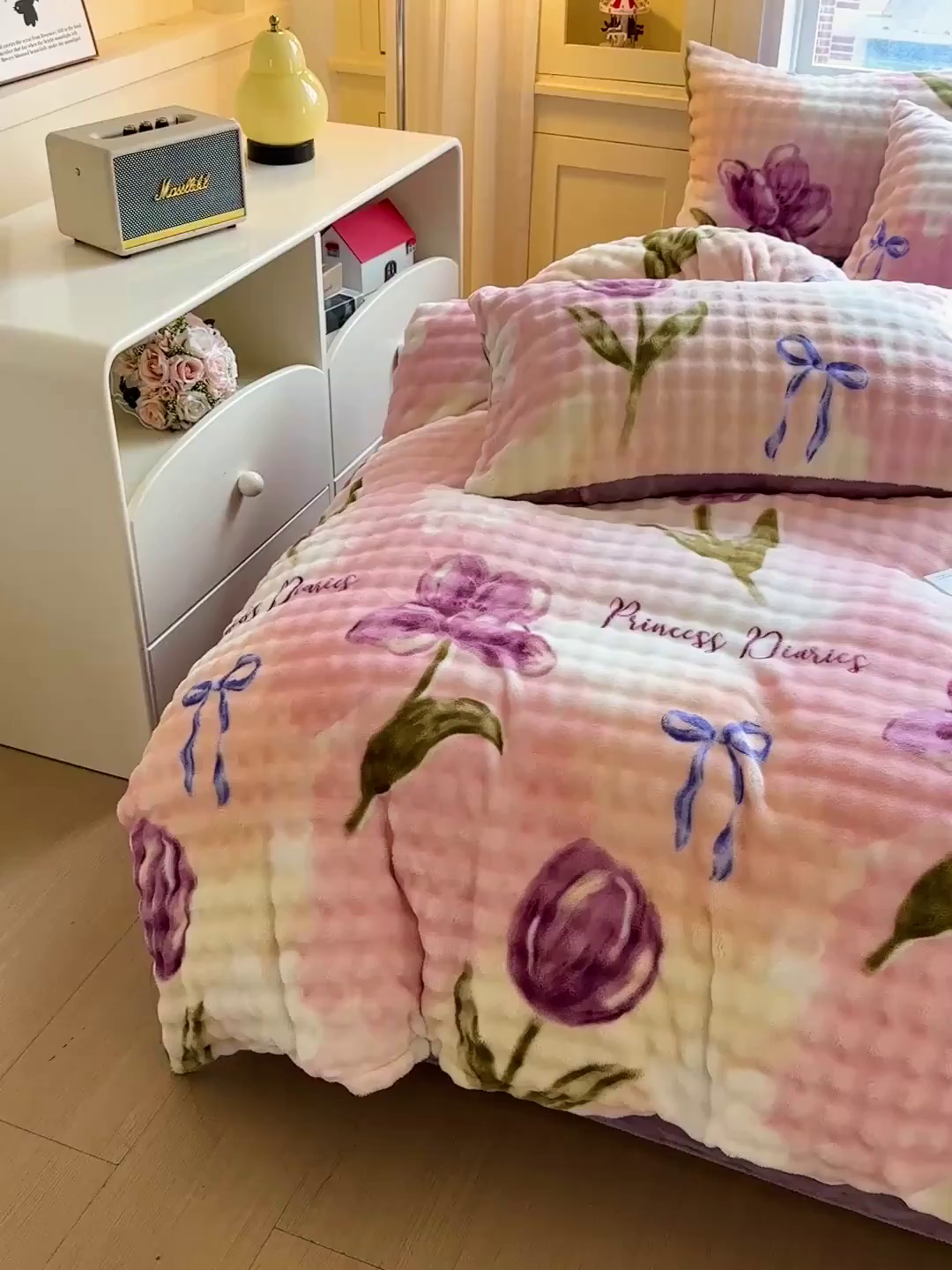 91家纺网 家纺一手货源 找家纺 N先生+V 13814689556 发大图/买家秀 2025新款260克高克重泡泡绒牛奶绒四件套 漫漫花香