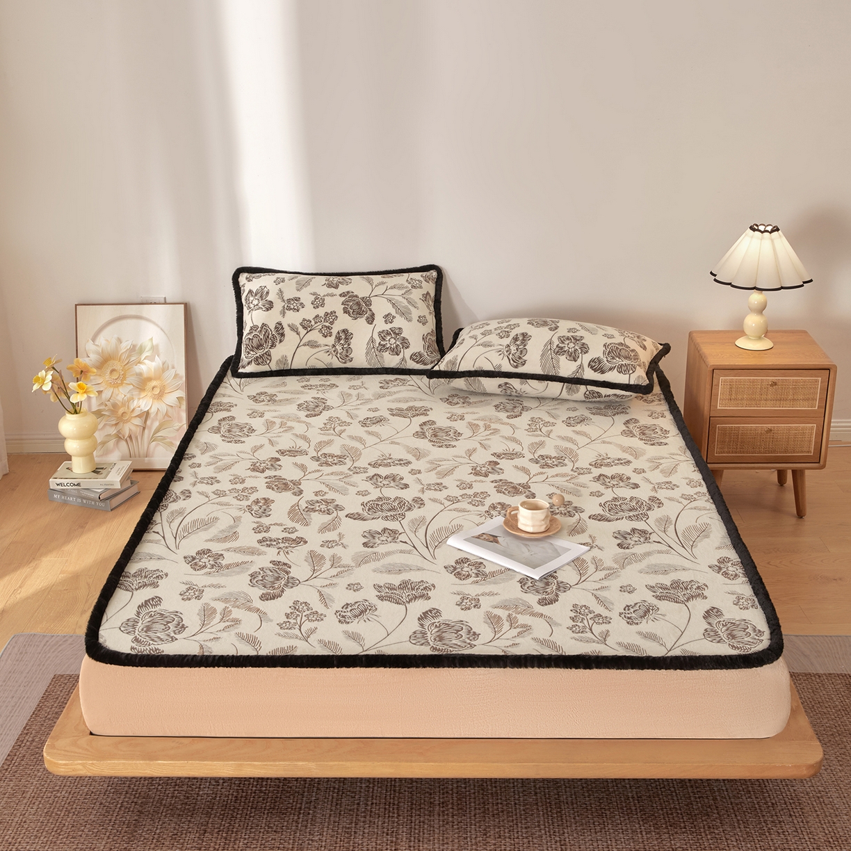 91家纺网 家纺一手货源 找家纺 绒城 2025新款高克重雕花牛奶绒单床笠床笠单件 吟花