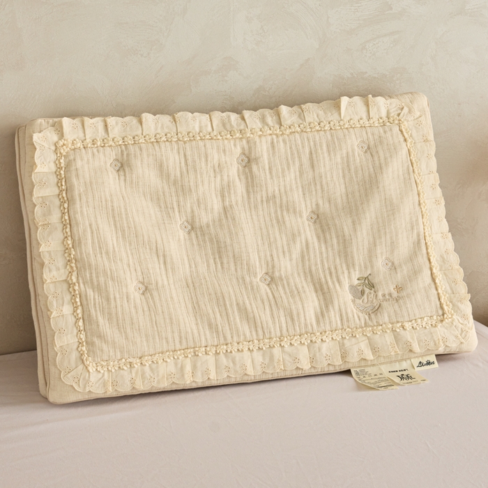 91家纺网 家纺一手货源 找家纺 （总）昕科 2025新款双层可拆花边棉麻蚕丝枕-二合一可拆蚕丝棉麻枕头棉麻成人枕芯