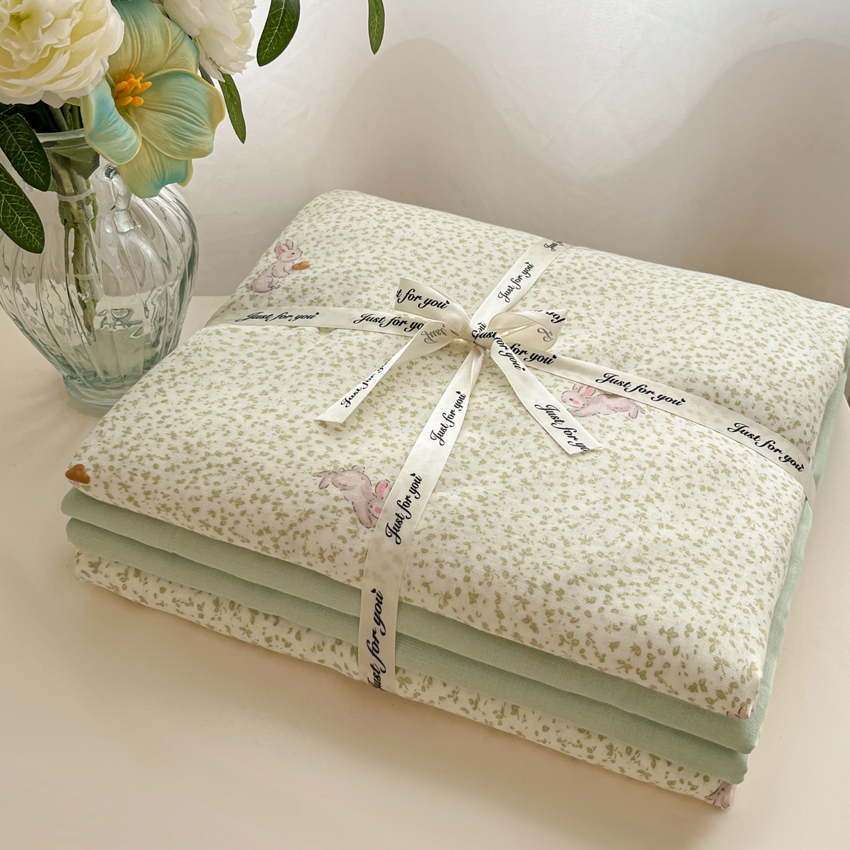 91家纺网 家纺一手货源 找家纺 仟网汇 2025新款全棉纯棉层纱四件套 花枝兔