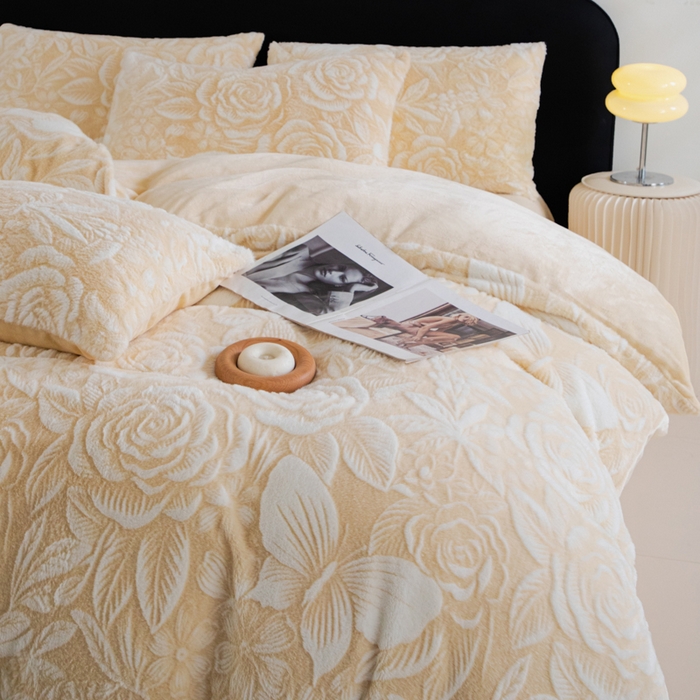 诺梵家纺 2025新款立体兔毛烂花四件套 蝶梦-黄