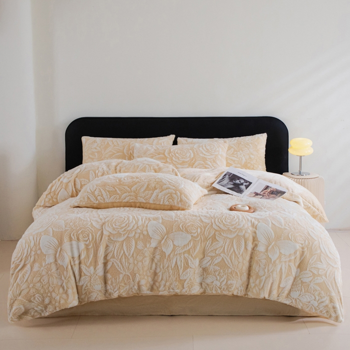 91家纺网 家纺一手货源 找家纺 诺梵家纺 2025新款立体兔毛烂花四件套 蝶梦-黄