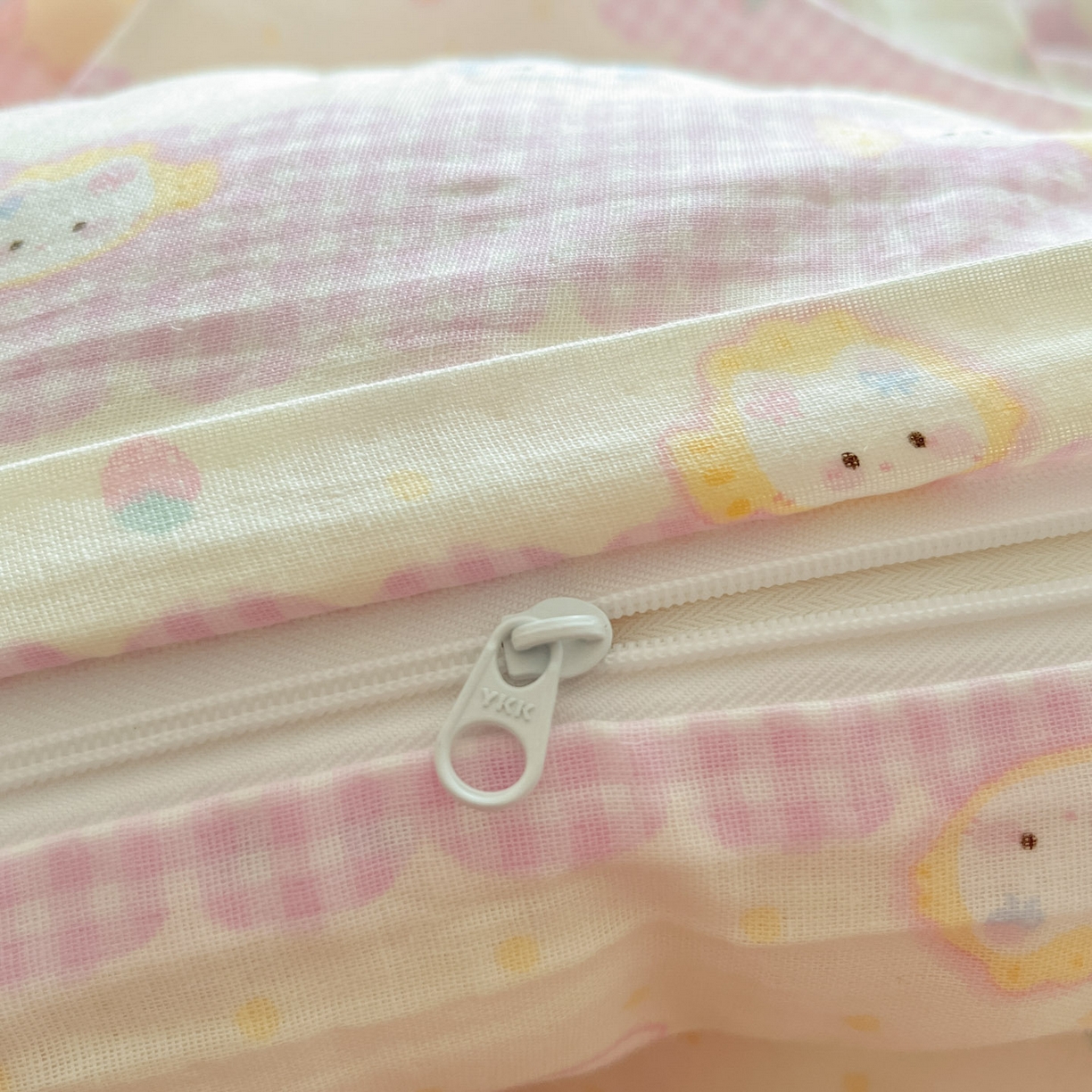 91家纺网 家纺一手货源 找家纺 仟网汇 2025新款全棉纯棉层纱四件套 甜蜜时光