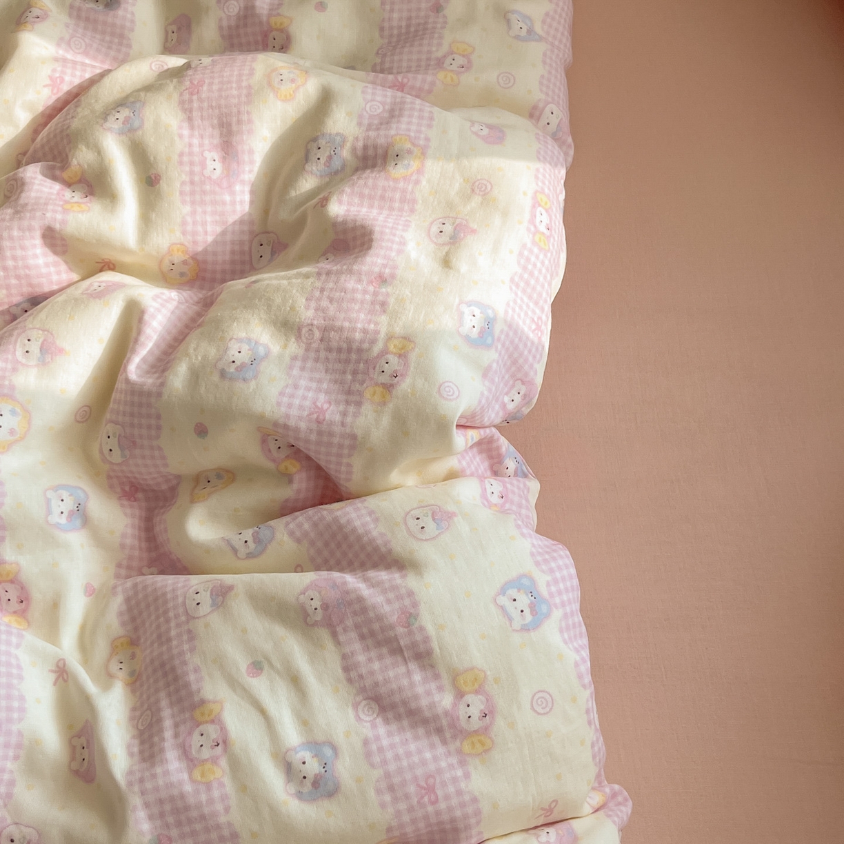 91家纺网 家纺一手货源 找家纺 仟网汇 2025新款全棉纯棉层纱四件套 甜蜜时光