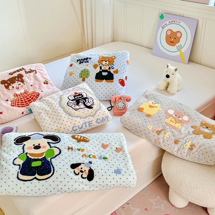 91家纺网 家纺一手货源 找家纺 （总）尚美 2025新款波点系列印加绣牛奶绒床盖四件套