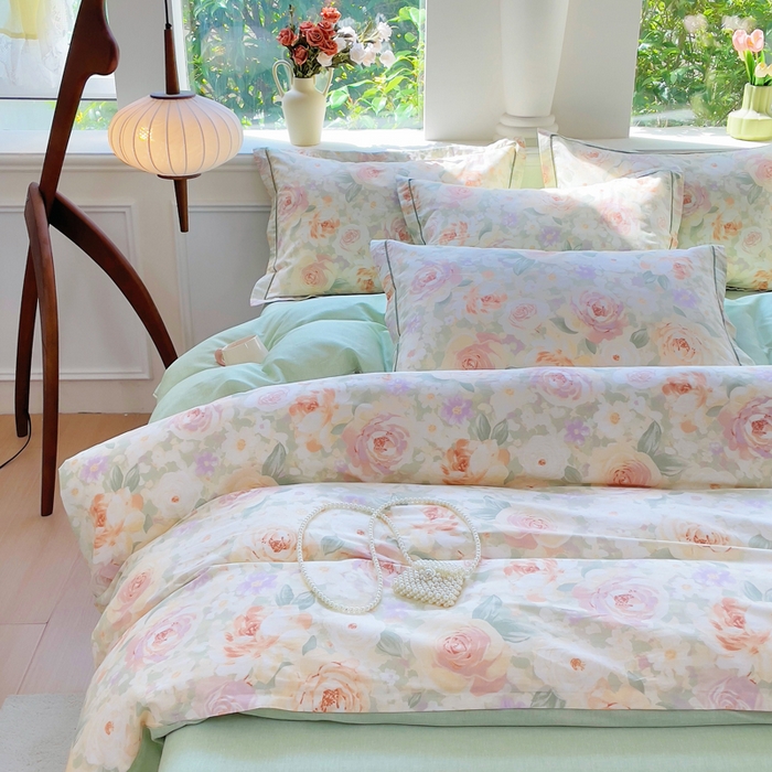 91家纺网 家纺一手货源 找家纺 小叮当家纺仓储工厂店 2025新款直播爆款全棉纯棉四件套吊边一字绣工艺款四件套 春有花赏