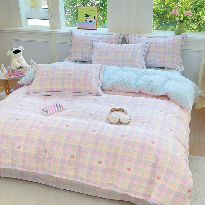 91家纺网 家纺一手货源 找家纺 小叮当家纺仓储工厂店 2025新款直播爆款全棉纯棉四件套吊边一字绣工艺款四件套 加州甜心-粉