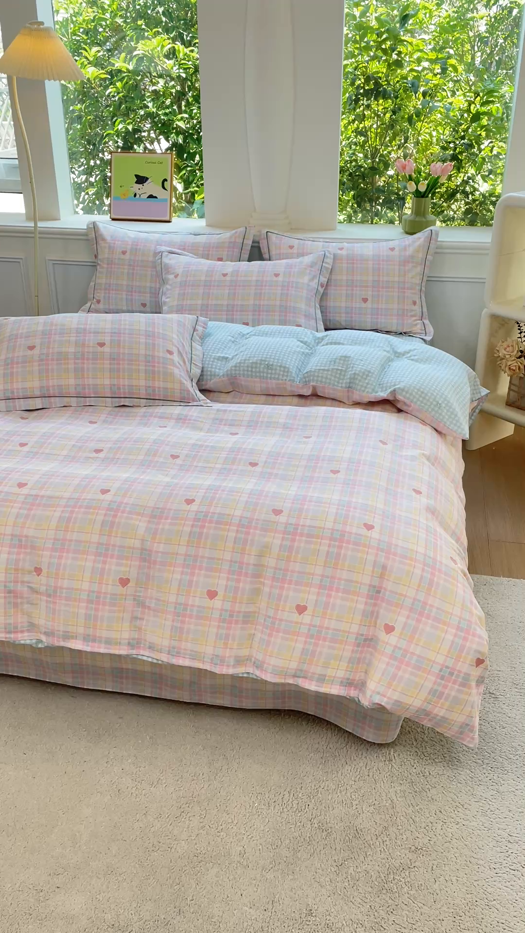 91家纺网 家纺一手货源 找家纺 小叮当家纺仓储工厂店 2025新款直播爆款全棉纯棉四件套吊边一字绣工艺款四件套 加州甜心-粉