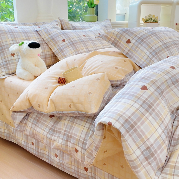 91家纺网 家纺一手货源 找家纺 小叮当家纺仓储工厂店 2025新款直播爆款全棉纯棉四件套吊边一字绣工艺款四件套 加州甜心-咖