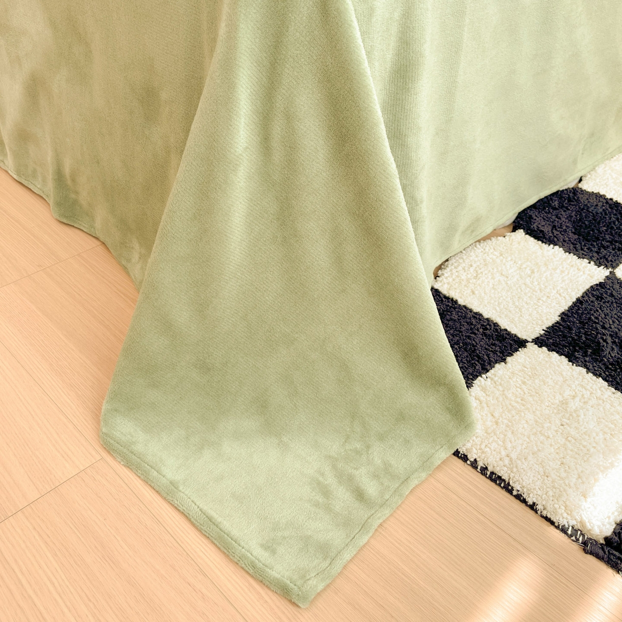 91家纺网 家纺一手货源 找家纺 沐慕 2025新款A类220g加厚烂花牛奶绒B类200g牛奶绒四件套 山茶花语绿