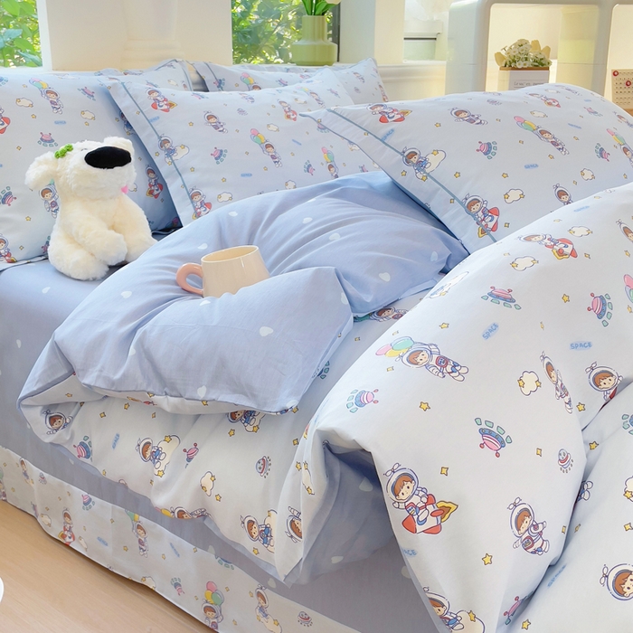 91家纺网 家纺一手货源 找家纺 小叮当家纺仓储工厂店 2025新款直播爆款全棉纯棉四件套吊边一字绣工艺款四件套 漫步宇宙-蓝