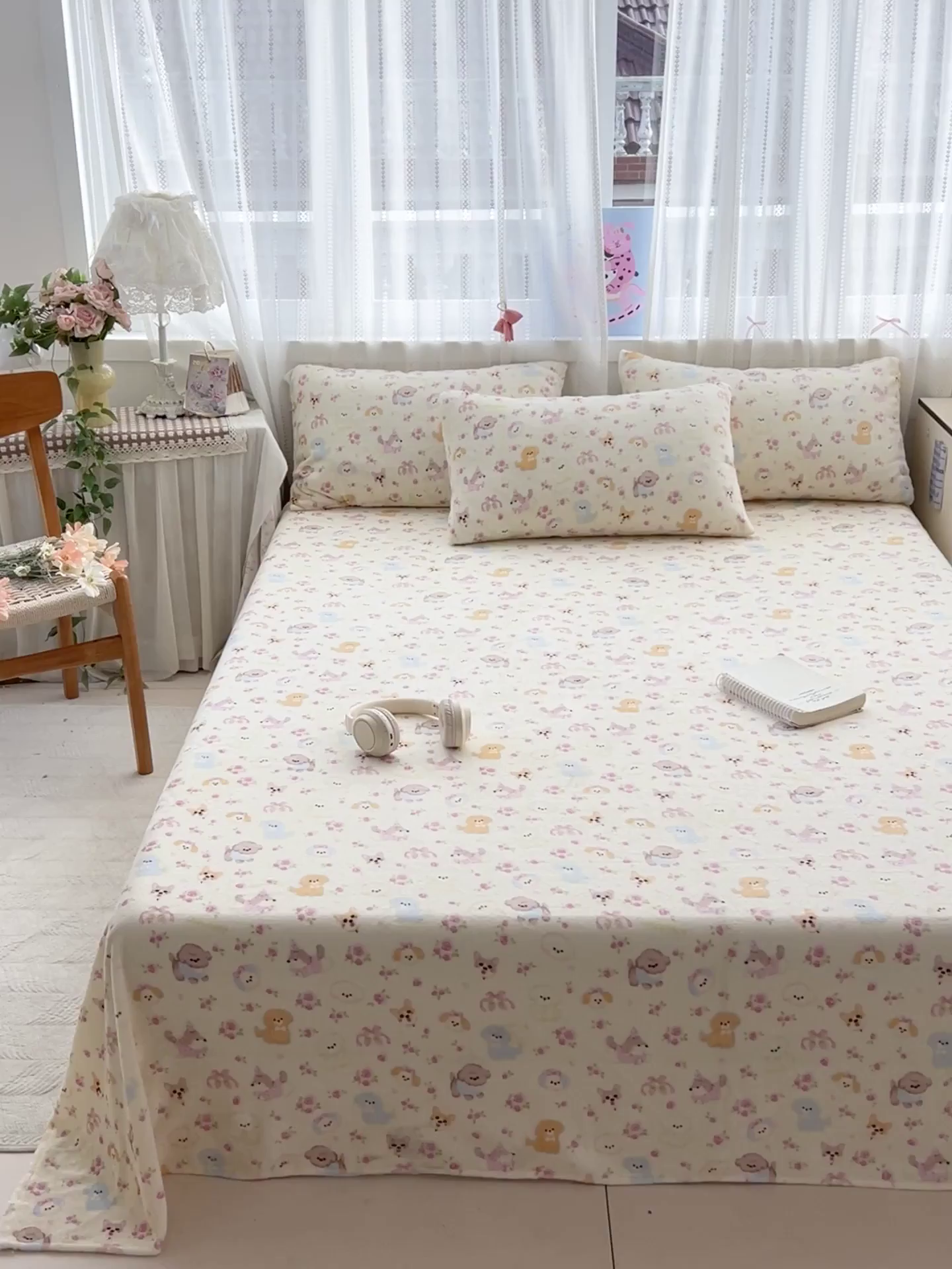 91家纺网 家纺一手货源 找家纺 水木坊 2025新款亲肤舒适牛奶绒印花单件床单 萌宠家族