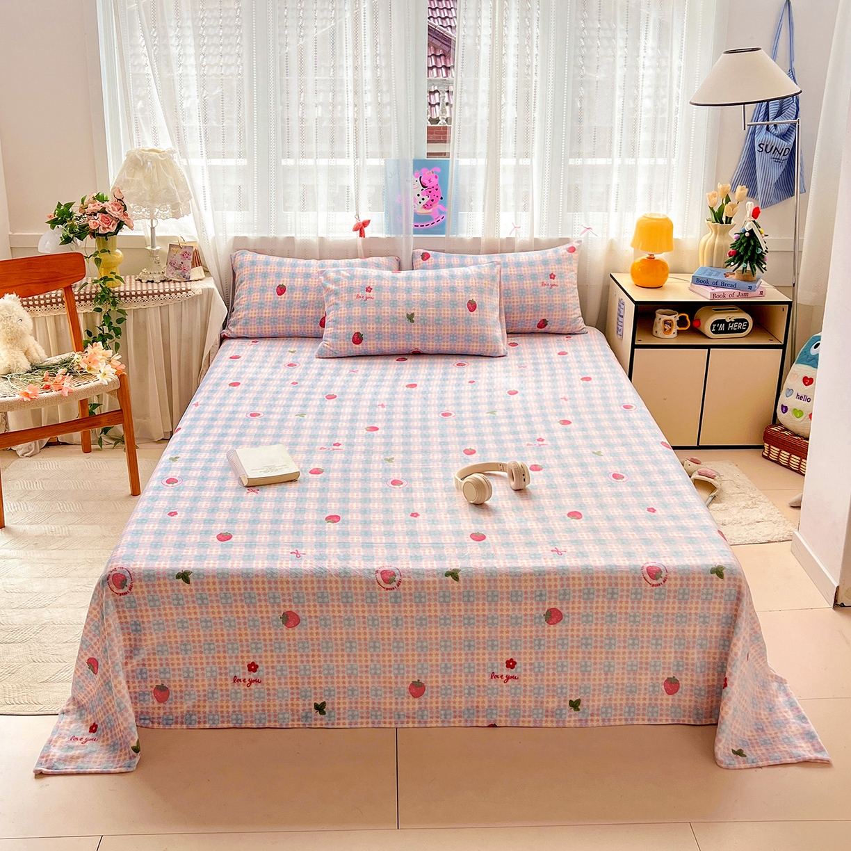 91家纺网 家纺一手货源 找家纺 水木坊 2025新款亲肤舒适牛奶绒印花单件床单 草莓软心