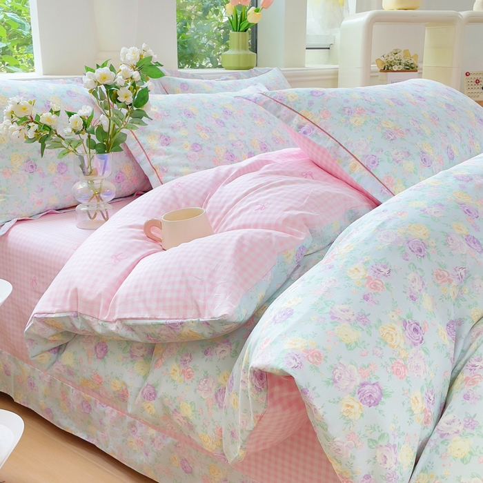 91家纺网 家纺一手货源 找家纺 小叮当家纺仓储工厂店 2025新款直播爆款全棉纯棉四件套吊边一字绣工艺款四件套 嫣然花期-兰